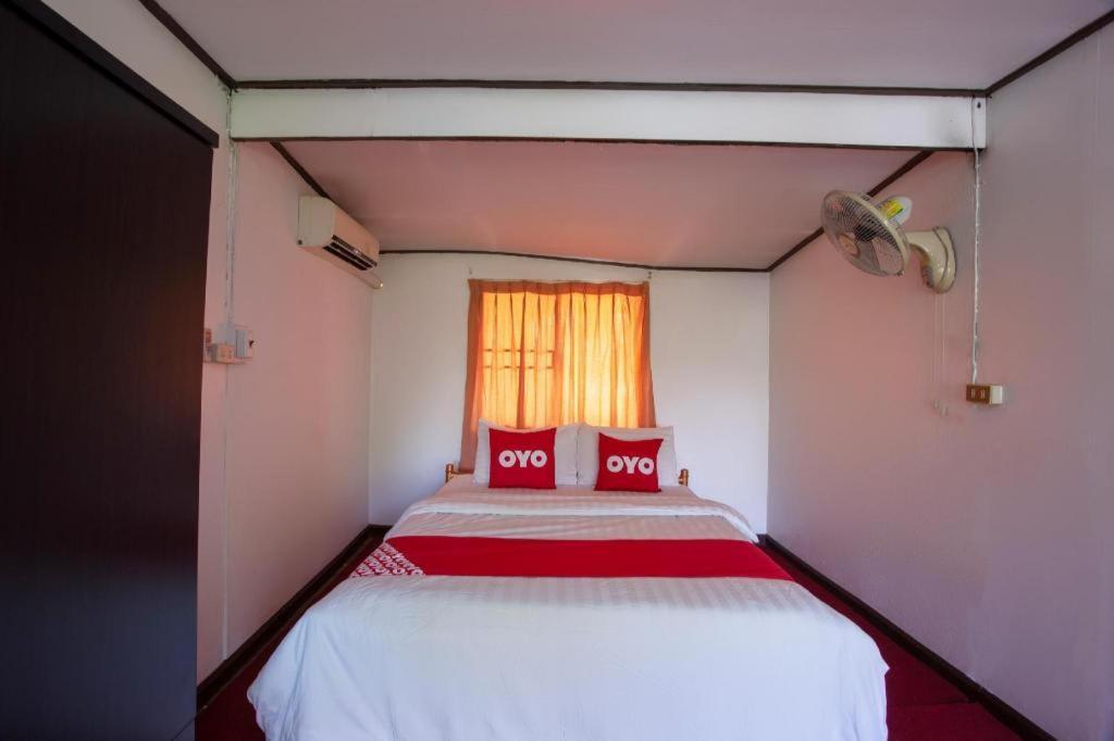 Oyo 909 Guiding Star Resort شيانغ ماي المظهر الخارجي الصورة