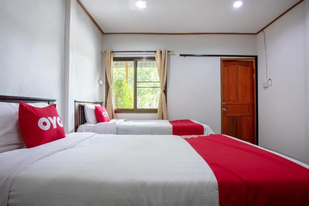 Oyo 909 Guiding Star Resort شيانغ ماي المظهر الخارجي الصورة