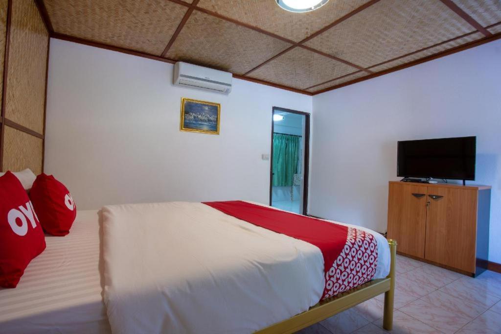 Oyo 909 Guiding Star Resort شيانغ ماي المظهر الخارجي الصورة