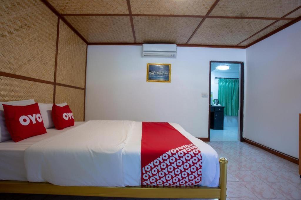 Oyo 909 Guiding Star Resort شيانغ ماي المظهر الخارجي الصورة