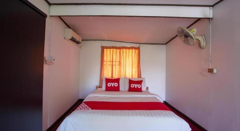 Oyo 909 Guiding Star Resort شيانغ ماي المظهر الخارجي الصورة